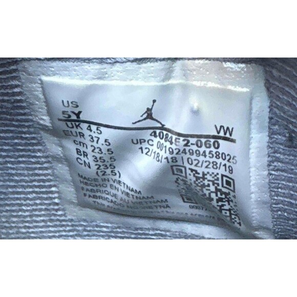 Nike Air Jordan 4 Bred 2019 Size 5 Youth (Size 6.5 Women's) - Picture 6 of 7